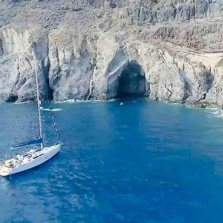 Tekne Brego, Velero Santa Cruz de Tenerife